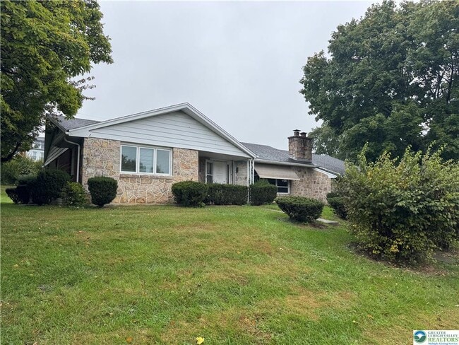 1035 Ridge Ave in Allentown, PA - Building Photo - Building Photo
