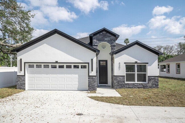 5351 71st Way N in St. Petersburg, FL - Building Photo - Building Photo