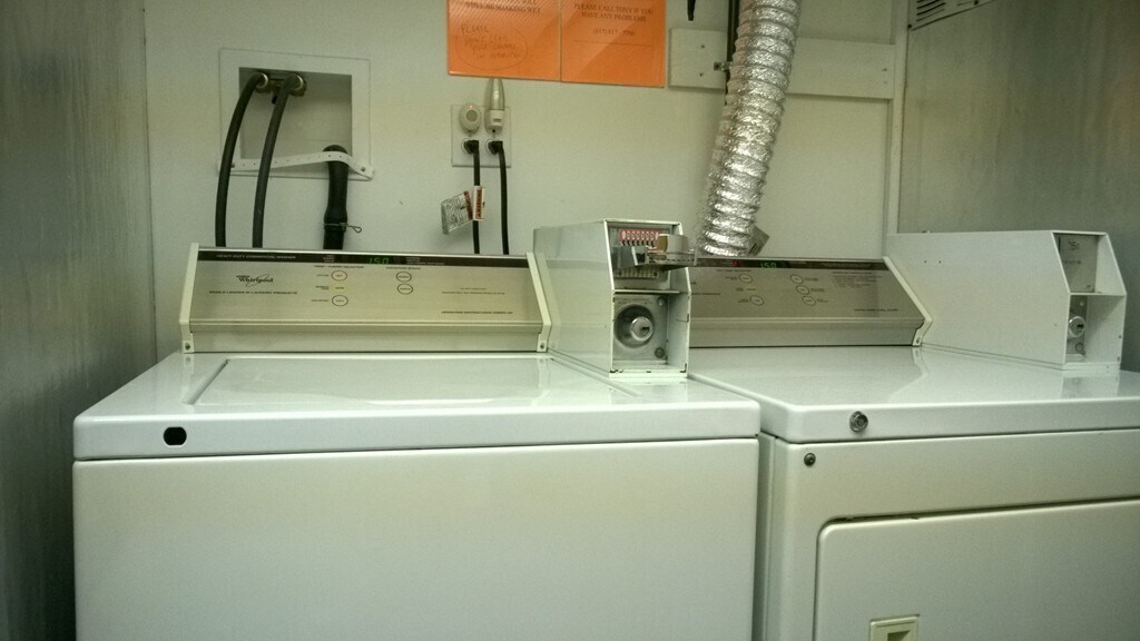 2016 Commonwealth Ave, Unit 1B in Boston, MA - Building Photo