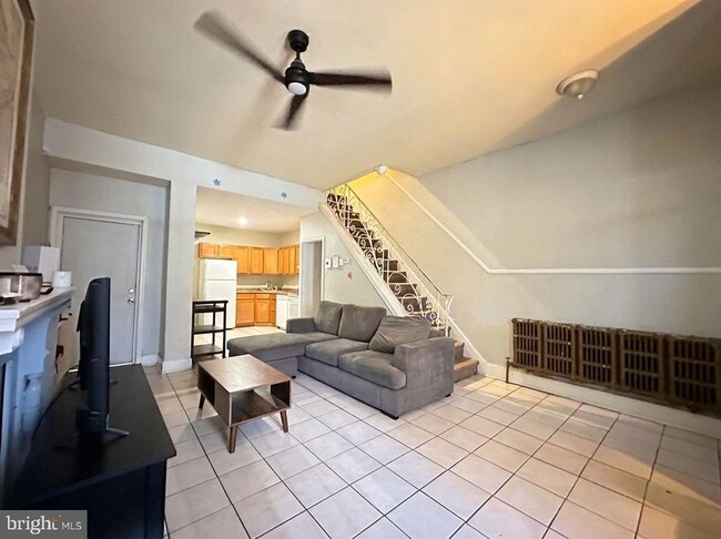 property at 2040 N Carlisle St