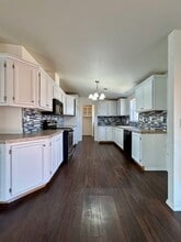 2401 Covey Ln in Alpine, TX - Building Photo - Building Photo