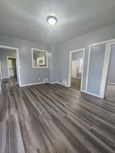 713 13th St in Rock Island, IL - Building Photo - Building Photo