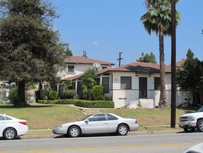 7003 La Tijera Blvd in Los Angeles, CA - Building Photo - Building Photo