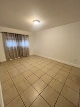 7917 SW 104th St in Miami, FL - Building Photo - Building Photo
