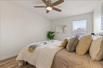 10150 E Virginia Ave in Denver, CO - Foto de edificio - Building Photo