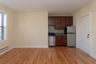 4551 N Damen Ave in Chicago, IL - Building Photo - Building Photo