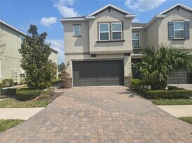 18650 Noble Caspian Dr in Lutz, FL - Building Photo