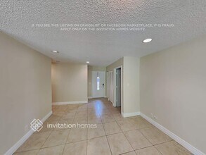 10349 Sleepy Brook Way in Boca Raton, FL - Building Photo - Building Photo