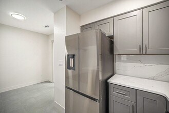 8116 Gray Ct in Arvada, CO - Building Photo - Building Photo