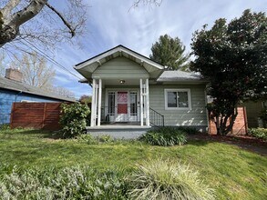 6423 N Yale St in Portland, OR - Building Photo - Building Photo