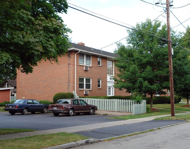 165 North Ave in Webster, NY - Foto de edificio - Building Photo