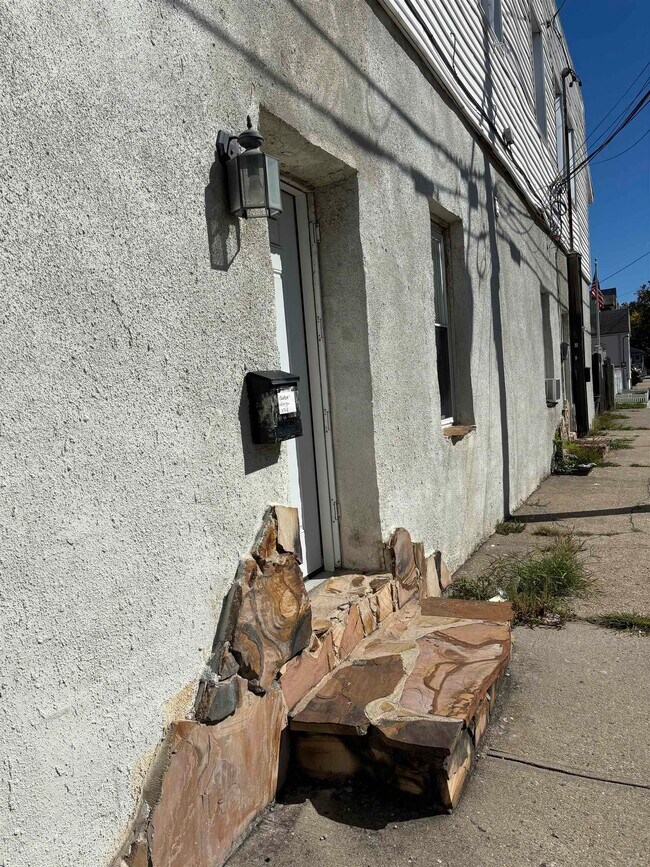 178 Orient St in Bayonne, NJ - Building Photo - Building Photo
