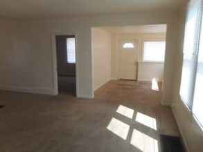 1203 W 4th St in Fort Wayne, IN - Foto de edificio - Building Photo