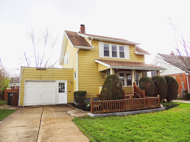 property at 5148 Haverford Dr
