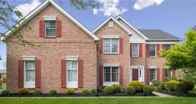 property at 554 Village Rd W
