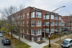 3135 W Wilson Ave Apartments