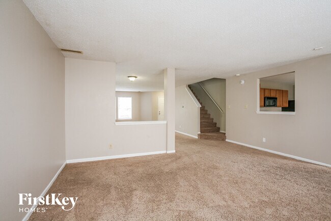 9127 Stones Bluff Ln in Indianapolis, IN - Building Photo - Building Photo