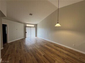 3400 Wexford Ln in Las Vegas, NV - Building Photo - Building Photo