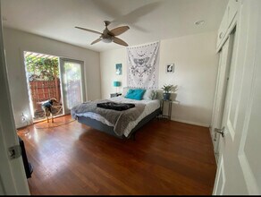 4517 Illinois St in San Diego, CA - Foto de edificio - Building Photo