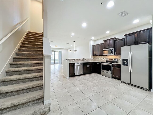 3004 Alessa Loop in Apopka, FL - Building Photo - Building Photo
