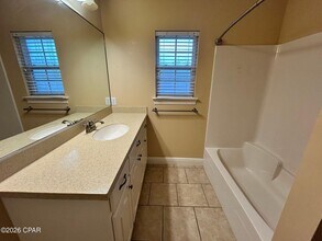 105 Lakeview Terrace in Lynn Haven, FL - Building Photo - Building Photo