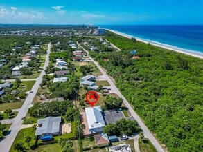 2305 Tamarind Dr in Fort Pierce, FL - Building Photo - Building Photo