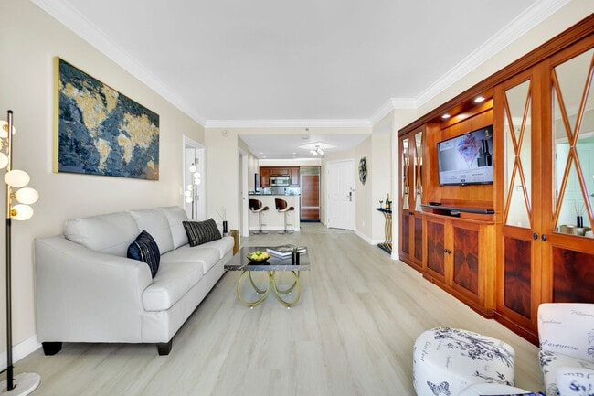 145 E Harmon Ave in Las Vegas, NV - Building Photo - Building Photo