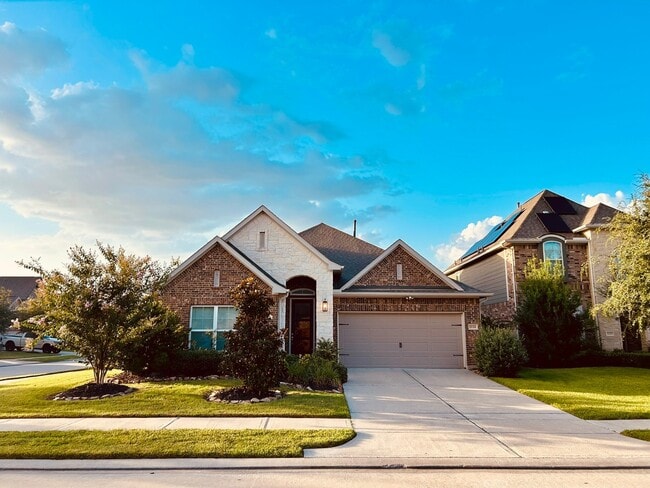 property at 18314 Southwood Creek Dr