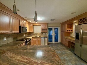 786 Bostwick Dr in Key Largo, FL - Building Photo - Building Photo