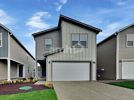 5036 Washington St SE in Olympia, WA - Building Photo