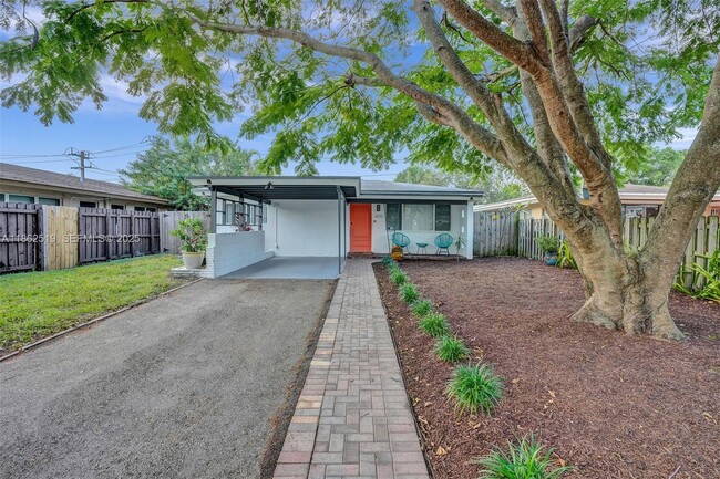 property at 1605 NW 7th Terrace