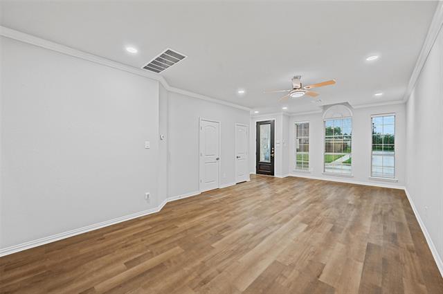 1045 Rodin Ln in Carrollton, TX - Building Photo - Building Photo
