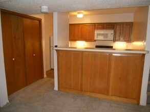 2300 Lowell Dr in Lawrence, KS - Building Photo - Building Photo
