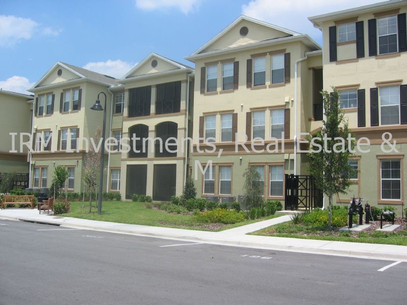 8156 Boat Hook Loop in Windermere, FL - Building Photo