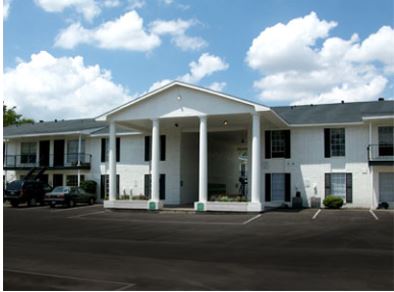 Midtown Towers in Bryan, TX - Building Photo