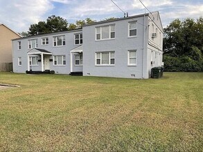 811 E 30th St in Norfolk, VA - Building Photo - Building Photo