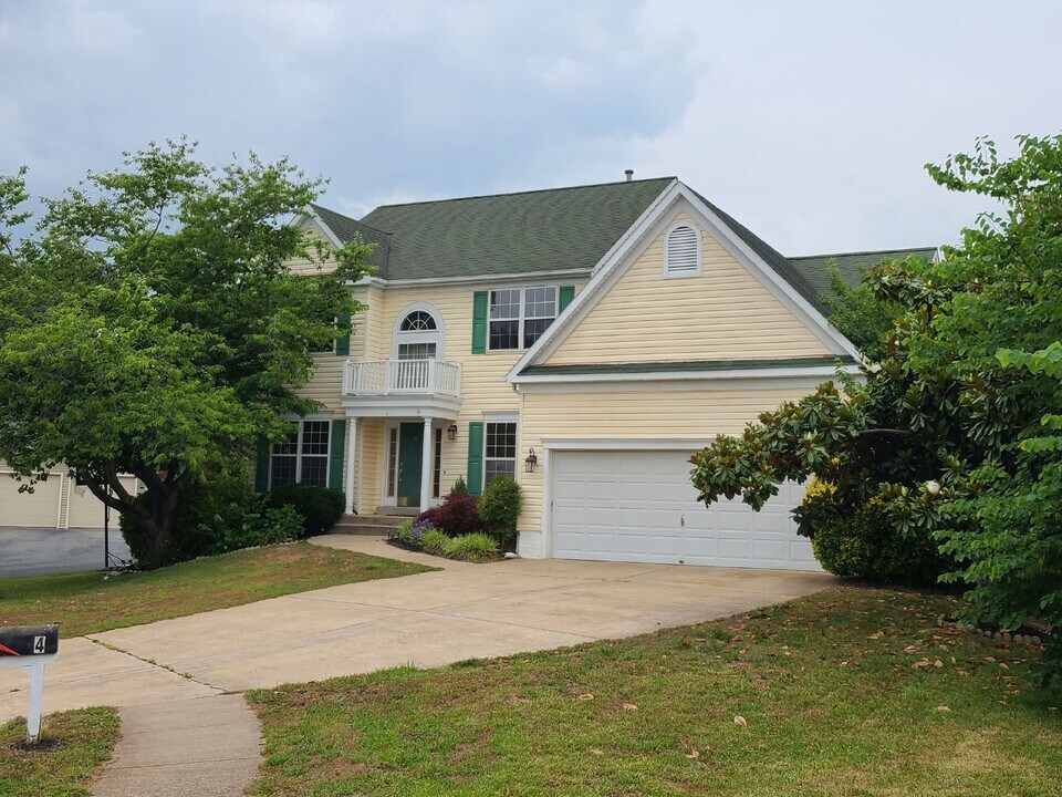 4 Marquis Ct in Stafford, VA - Building Photo