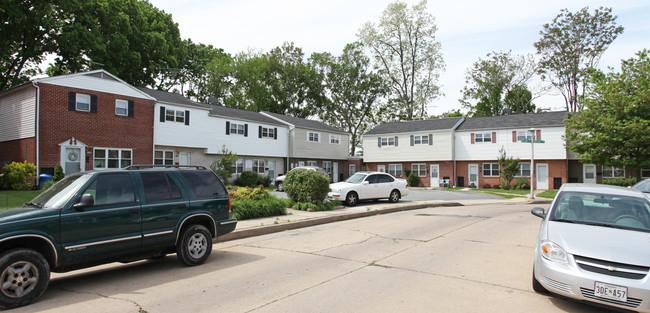 Weldon Townhomes in Baltimore, MD - Foto de edificio - Building Photo