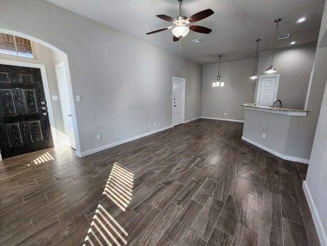 1119 Creekside Orchard in New Braunfels, TX - Building Photo - Building Photo