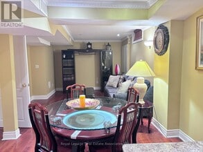 79 Princess Valley Crescent in Brampton, ON - Building Photo - Building Photo