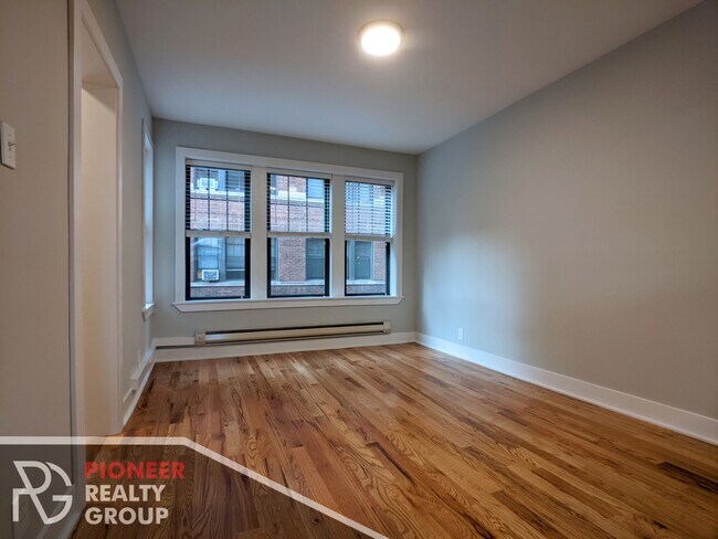 4417 N Wolcott Ave, Unit 07-B1 in Chicago, IL - Building Photo - Building Photo