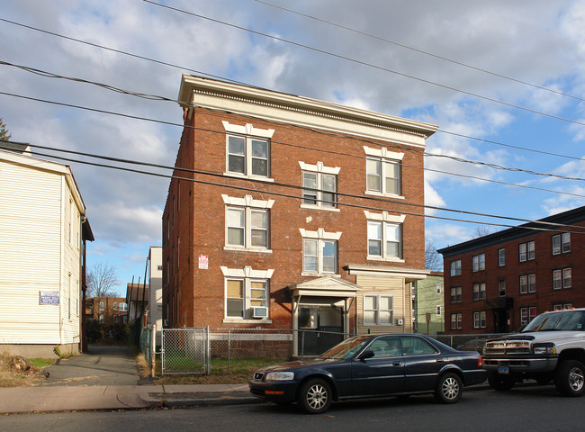 24 Unit Portfolio in Hartford, CT - Building Photo - Building Photo