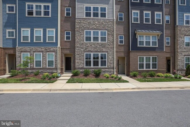 property at 2808 Brewers Crossing Way