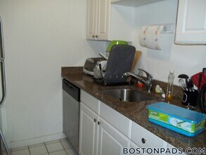 776 Columbus Ave in Boston, MA - Building Photo - Building Photo