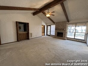 4647 Green Willow Woods in San Antonio, TX - Building Photo - Building Photo