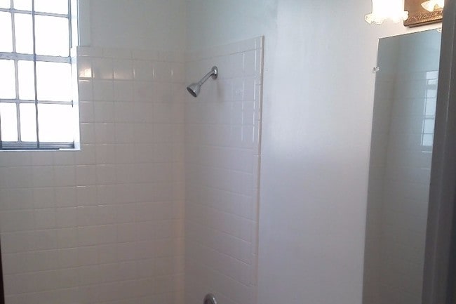 2217 N Miro St in New Orleans, LA - Foto de edificio - Building Photo