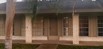 5618 Arnold Palmer Dr in Harlingen, TX - Building Photo - Building Photo