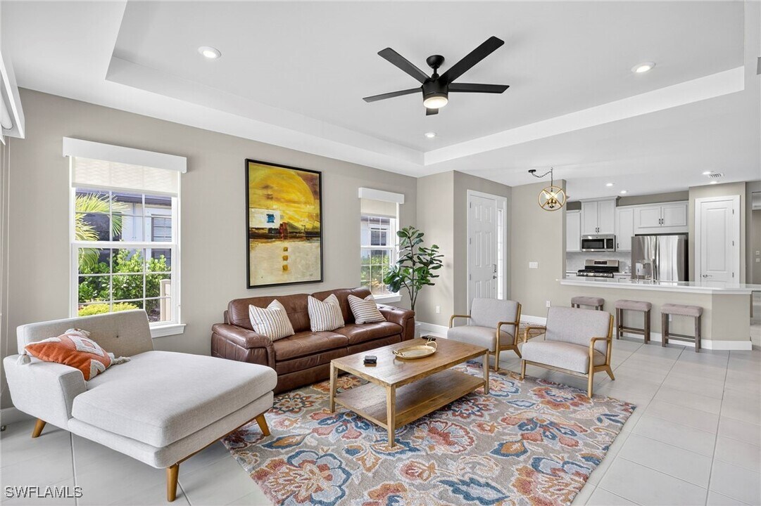 15215 Tolmino St in Naples, FL - Building Photo