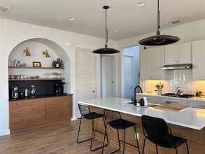 9204 Apogee Blvd in Austin, TX - Building Photo - Building Photo