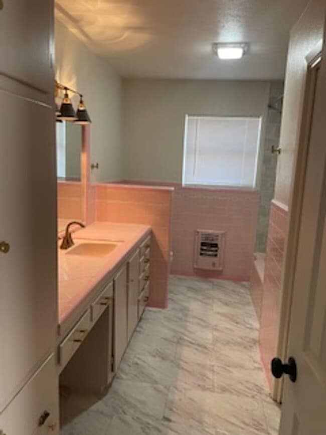 626 N Ollie Ave in Stephenville, TX - Building Photo - Building Photo